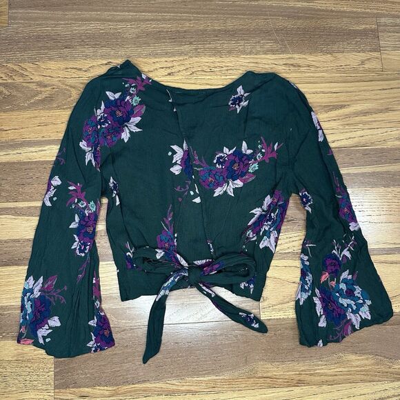 PATRONS OF PEACE Dark Green Blouse, Floral, Cropped, Tie-Back, Bell Sleeves, S - Picture 6 of 12